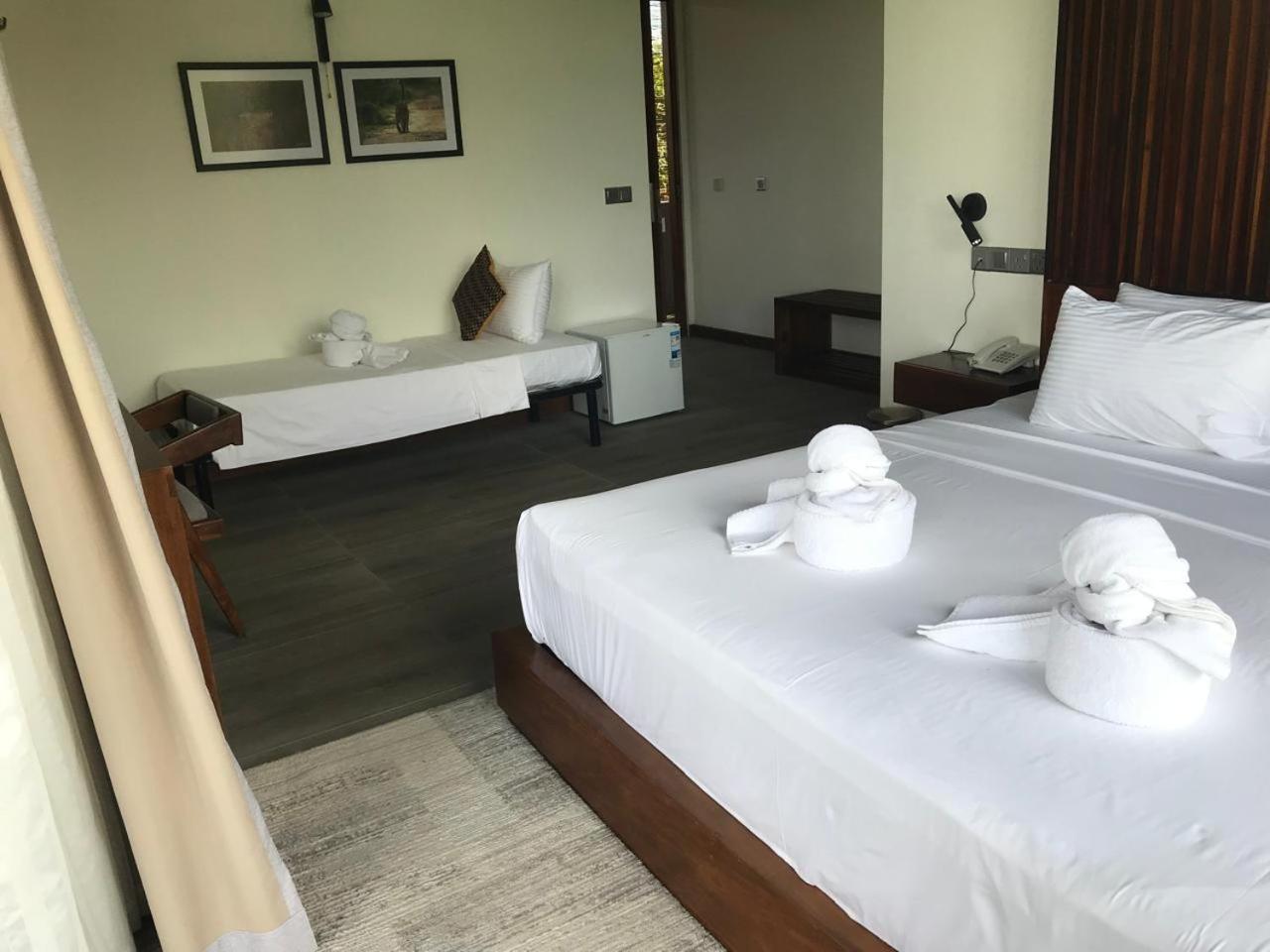 Thimbiri Wewa Resort Wilpattu Exterior photo