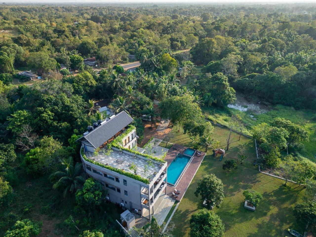 Thimbiri Wewa Resort Wilpattu Exterior photo