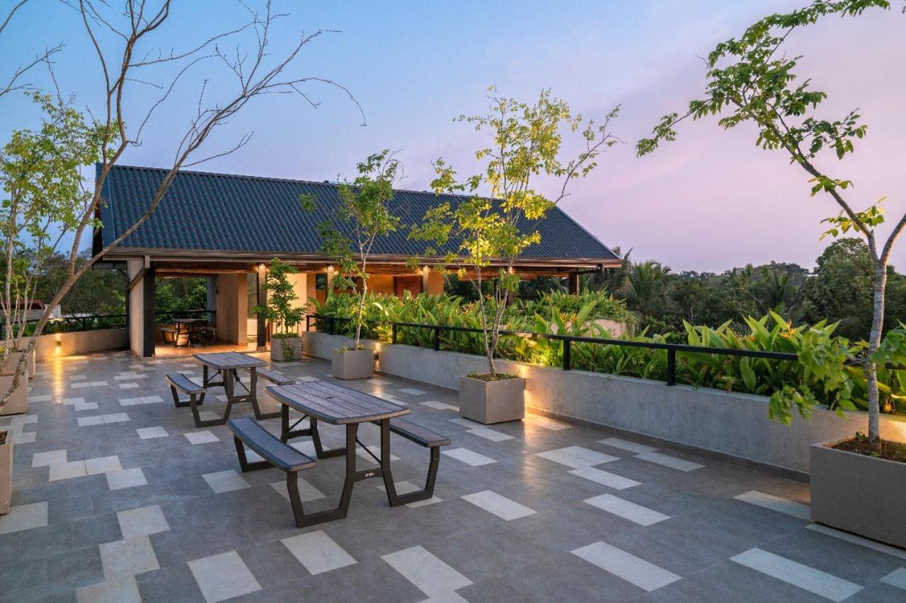 Thimbiri Wewa Resort Wilpattu Exterior photo